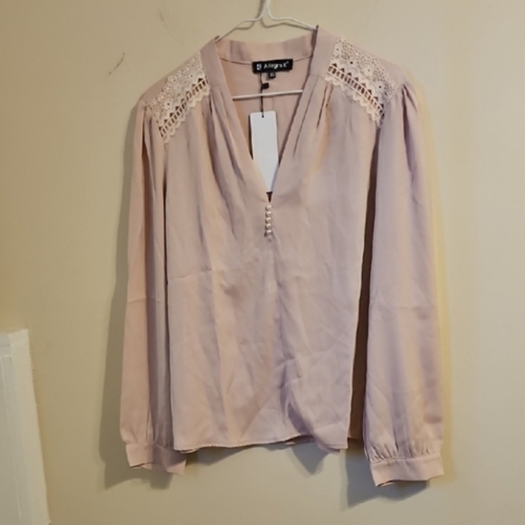 Allegra K Pale Pink V Neck Blouse. NWT - Picture 7 of 7
